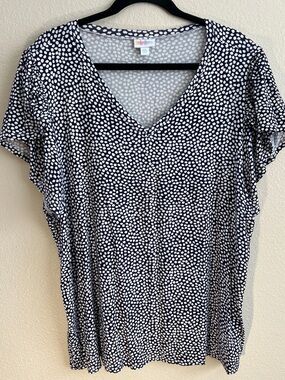 LuLaRoe Remi Navy and White V-Neck Dot Flutter Sleeve Top
